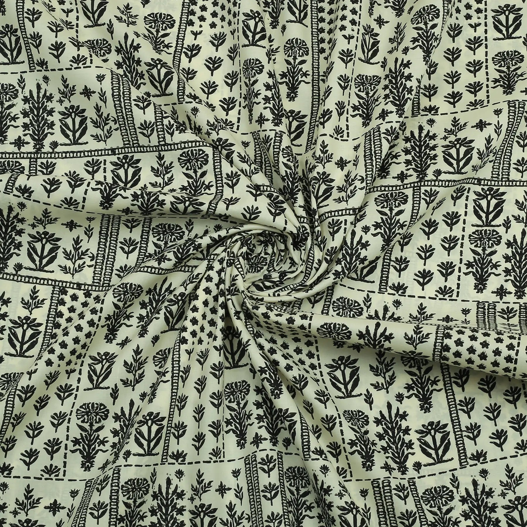Midnight Garden Lawn 2pc
