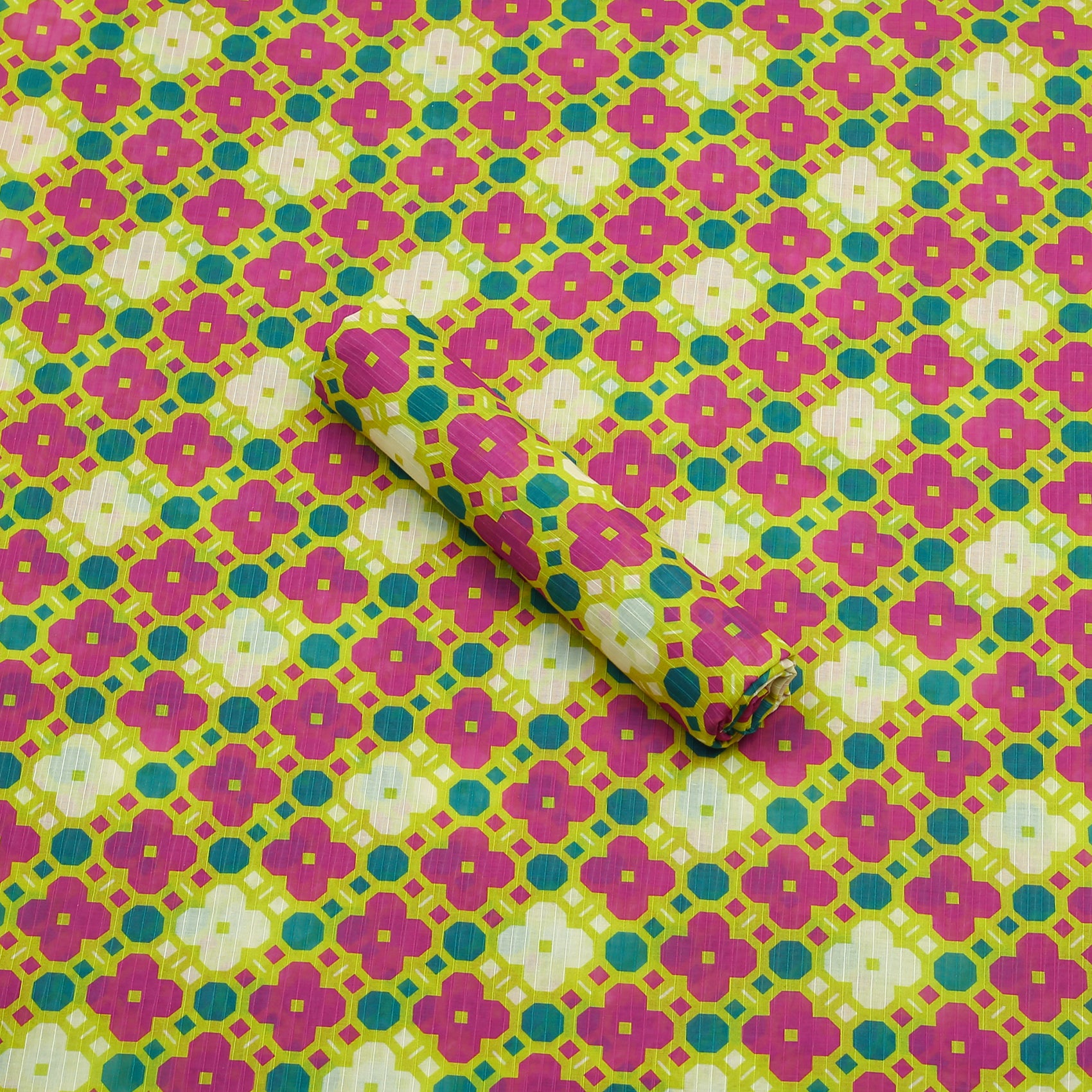 Neon Mosaic Lawn 2pc