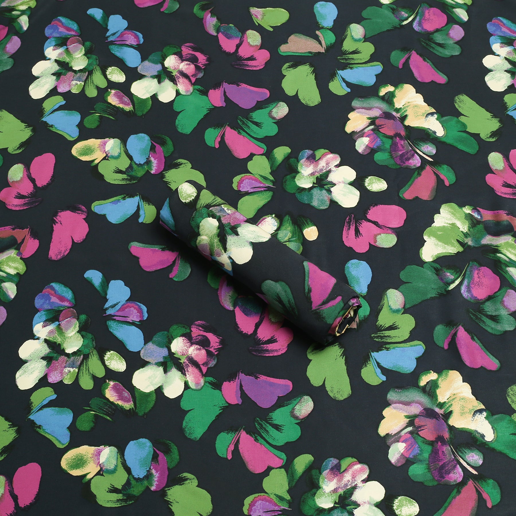 Radiant Petals Marina 2pc