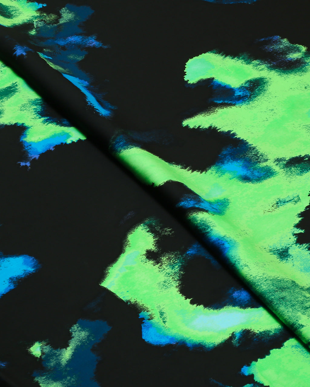 Glow Wave Silk 2 Piece