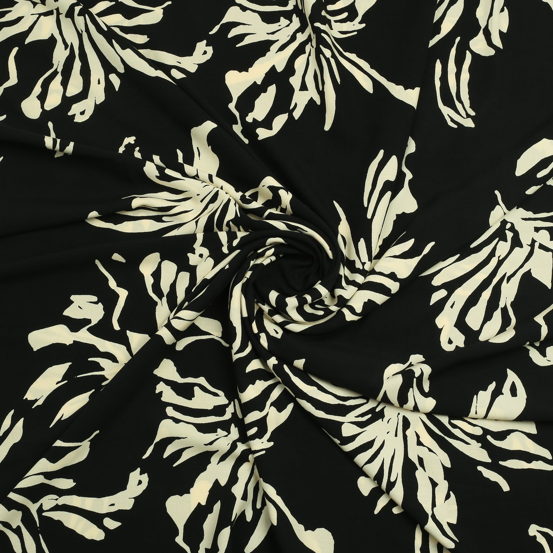 Black Dahlia Linen 2pc